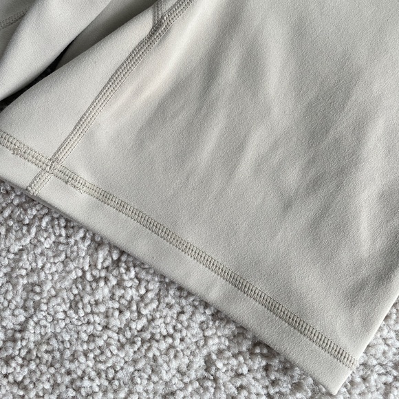 P'tula Tan High Rise 6" Biker Shorts Size Small Hidden Scrunch Buttery Soft Nude - Picture 6 of 14